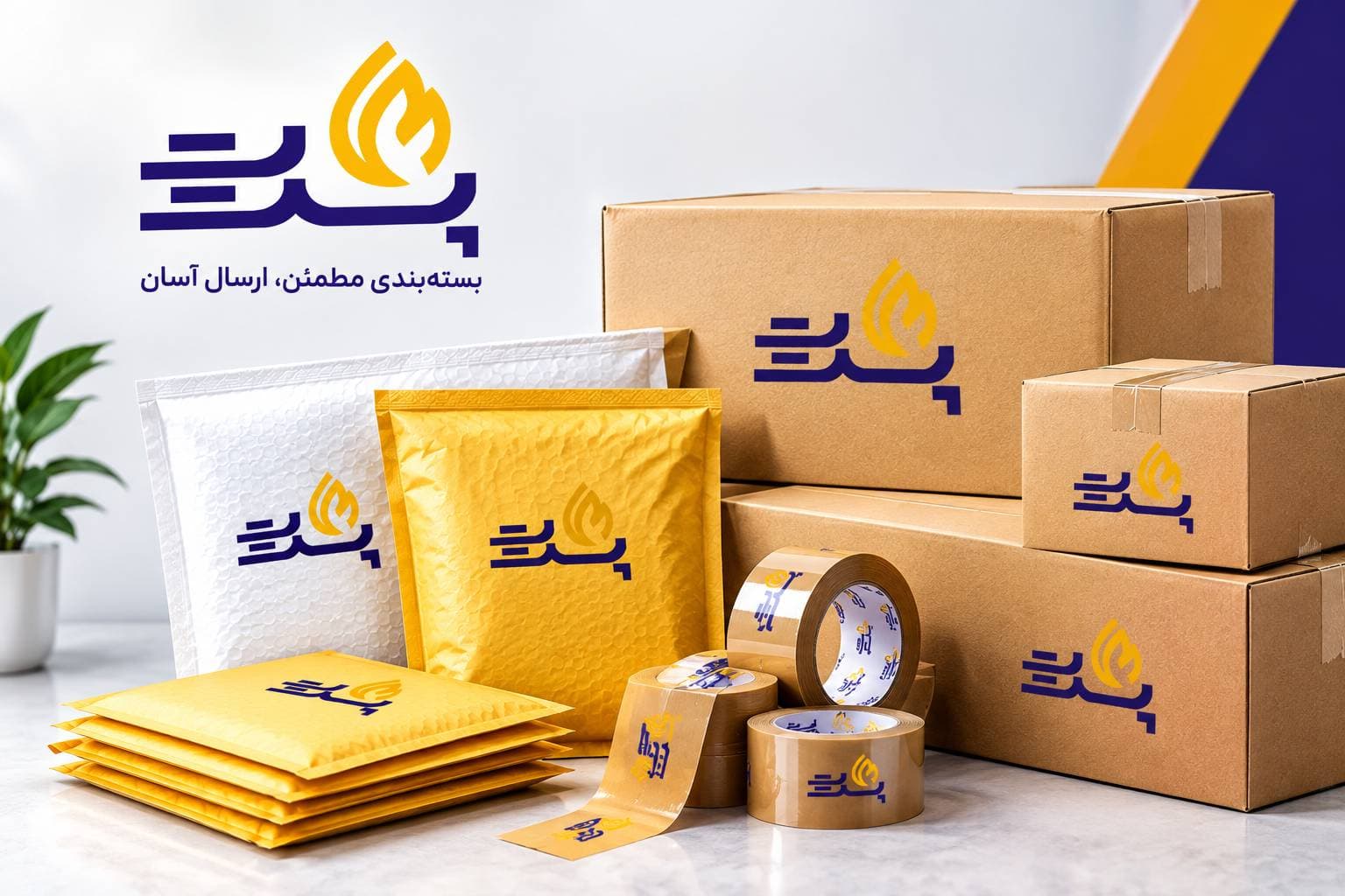 دستی که گوشی با لوگوی هات پست را نگه داشته است